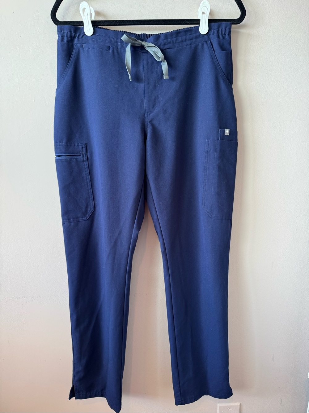 Figs Women’s Yola Skinny Scrub Pants in Navy Blue Size Medium